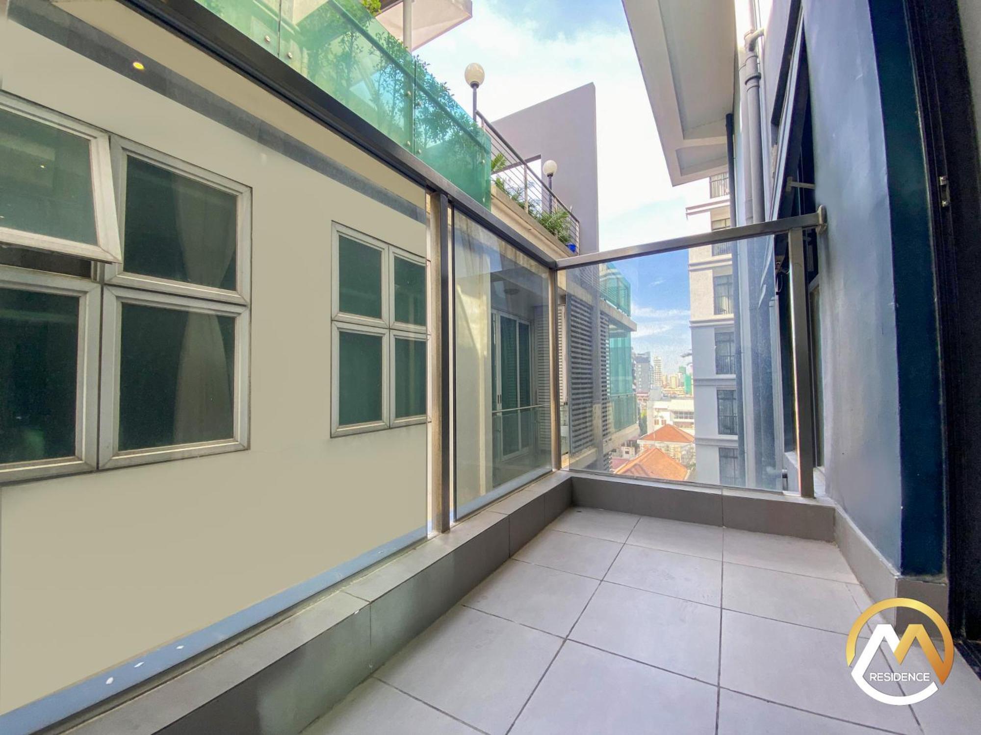 Infinity Pool Hotel Phnom Penh Down To 24 Usd In M Residence Экстерьер фото